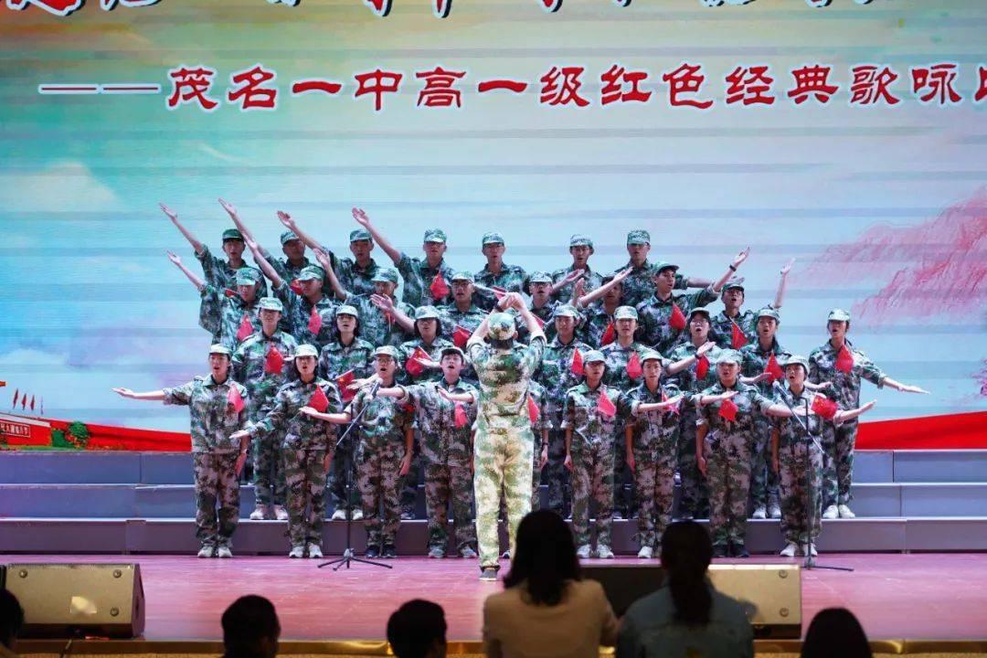 把《静女》改为现代诗或五言,七言诗- 专业有问必答平台,快速解答疑惑!